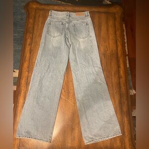 Women’s Pacsun Jeans size 00, or waist 23. Baggy style. New never worn